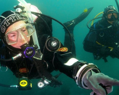dry-suit-diver