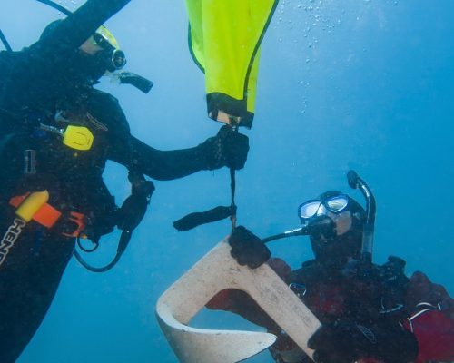 search-and-recovery-diver